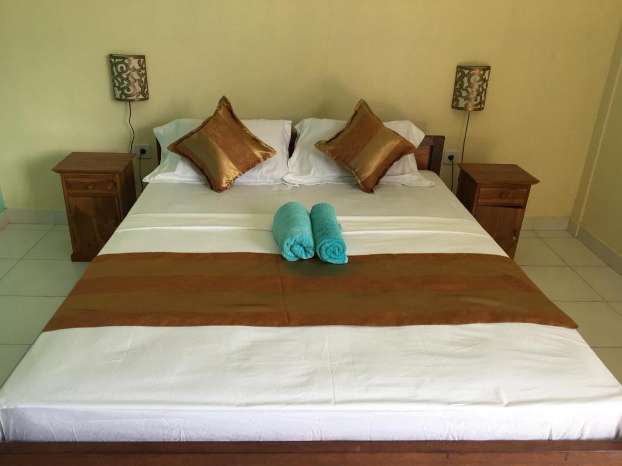 Repag Wayan Canggu Hostel Kuta Lombok Eksteriør billede